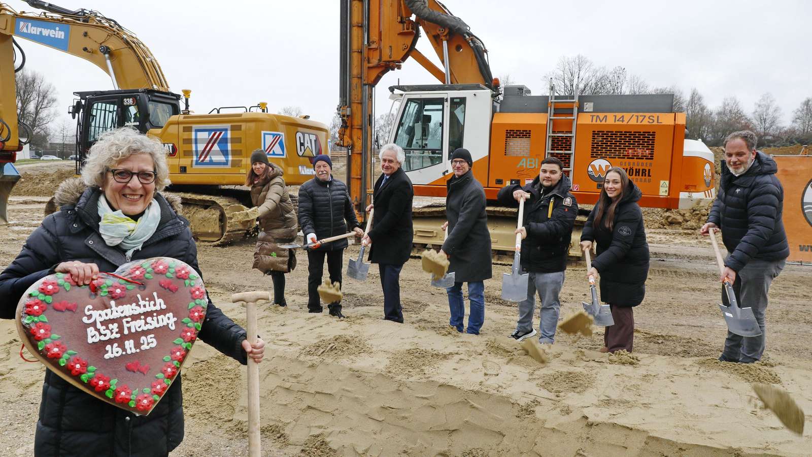 Merkur.de - Millionen-Projekt gestartet: Jetzt rollen die Bagger für das neue Berufsschulzentrum an